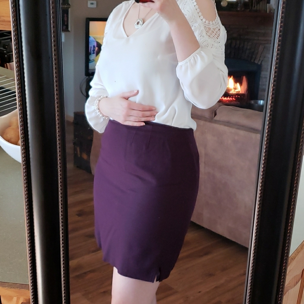 Plum 💜 High Waist Skirt